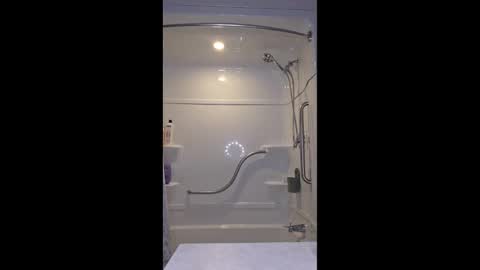 nate_199808 online show from February 2026 10:19:01 PM