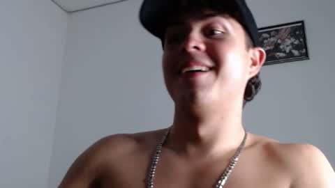 Snapshot of nate_belleri chatting on February 2025 05:25:01 AM Nate belleri online show from February 2025 05:25:01 AM