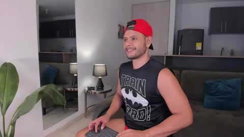 Snapshot of nate_ocean chatting on January 2025 12:27:01 AM Nate Ocean online show from January 2025 12:27:01 AM