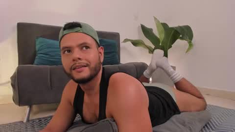 Snapshot of nate_ocean chatting on February 2025 07:37:02 PM Nate Ocean online show from February 2025 07:37:02 PM