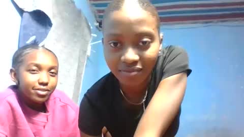 nathalia069 online show from June 2026 07:36:01 PM