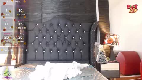 Snapshot of nathaliaz_ chatting on December 2024 12:17:01 PM nathaliaz online show from December 2024 12:17:01 PM