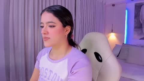 Snapshot of nathalie_rivers chatting on July 2026 11:14:01 AM NATHALIE online show from July 2026 11:14:01 AM