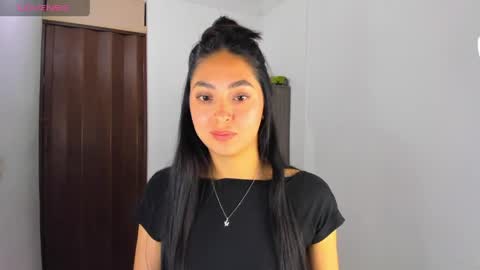 Snapshot of nathalie_rose chatting on May 2026 03:04:02 AM Nathalie online show from May 2026 03:04:02 AM
