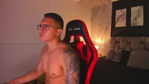 nathan_gross online show from February 2025 04:58:02 AM