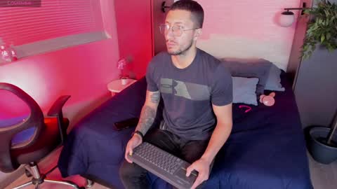 nathan_rivers online show from January 2025 12:02:02 PM