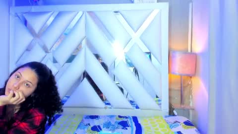 nati_fresh online show from October 2025 04:36:01 AM