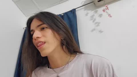 Nati online show from October 2025 02:11:01 AM