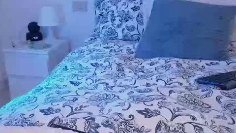 IRIS online show from November 2025 06:59:02 AM