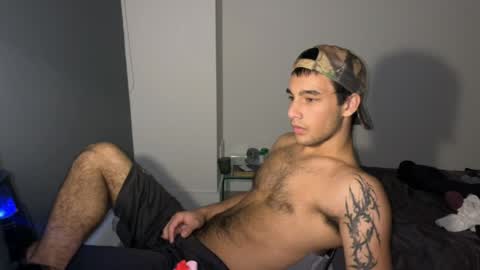 Snapshot of native_boy2 chatting on April 2026 06:19:01 AM native_boy2 online show from April 2026 06:19:01 AM