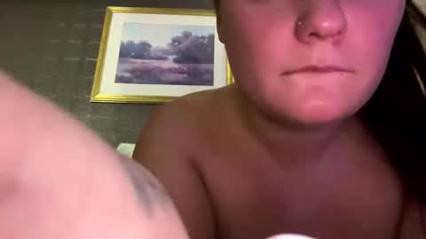 Snapshot of nativelynn1 chatting on December 2025 06:25:01 PM nativelynn1 online show from December 2025 06:25:01 PM