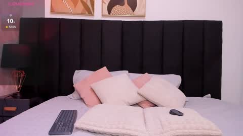 nattashaa online show from January 2025 11:35:01 AM