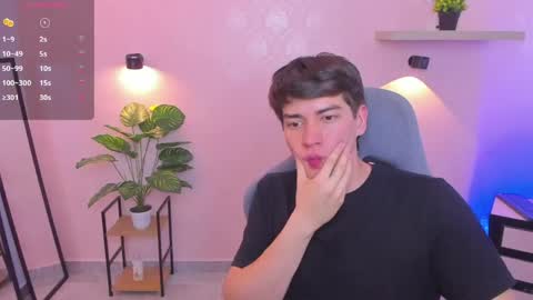 Snapshot of natte__ chatting on April 2026 09:19:01 PM Nathaniel online show from April 2026 09:19:01 PM