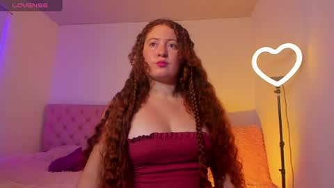 Snapshot of natural_ginger5 chatting on July 2026 03:37:02 PM natural_ginger5 online show from July 2026 03:37:02 PM