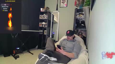 Snapshot of naturesbest951 chatting on February 2026 01:57:02 AM NATURESBEST online show from February 2026 01:57:02 AM