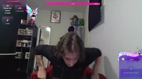 Snapshot of naturesbest951 chatting on February 2026 12:28:01 AM NATURESBEST online show from February 2026 12:28:01 AM