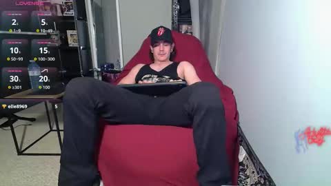 Snapshot of naturesbest951 chatting on February 2026 11:23:01 PM NATURESBEST online show from February 2026 11:23:01 PM