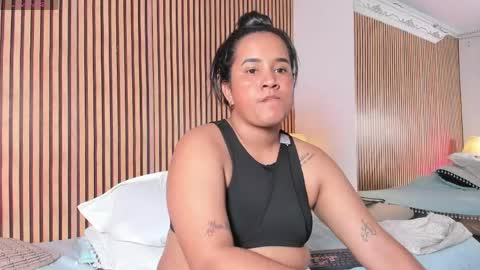 naty bustos online show from May 2026 02:51:02 AM