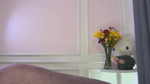 Snapshot of natysnow chatting on September 2025 01:18:01 AM IG nattichips online show from September 2025 01:18:01 AM