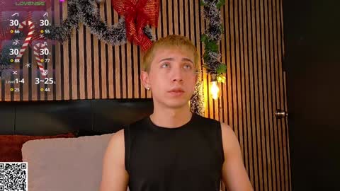 Snapshot of naughty__chris chatting on December 2024 12:43:02 PM Christopher Chris online show from December 2024 12:43:02 PM