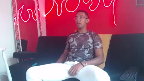 Snapshot of naughty_ares chatting on September 2025 02:08:01 PM naughty_ares online show from September 2025 02:08:01 PM