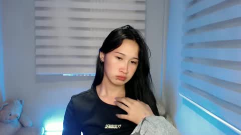 naughty_ashleyxx online show from January 2025 01:10:01 PM