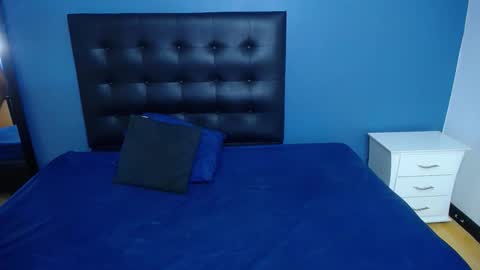 Snapshot of naughty_big_ass18 chatting on December 2025 03:34:01 AM naughty_big_ass18 online show from December 2025 03:34:01 AM