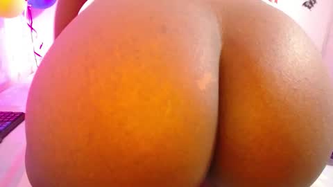  L I S S  online show from February 2026 08:21:01 AM