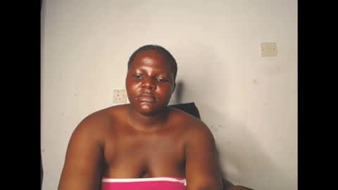 Amara online show from October 2025 09:43:02 AM