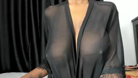 Snapshot of naughty_dreamss chatting on July 2026 12:50:02 AM naughty_dreamss online show from July 2026 12:50:02 AM