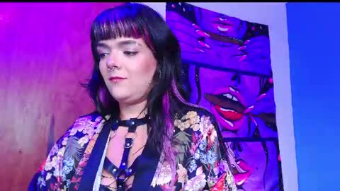 Snapshot of naughty_em_17 chatting on August 2026 08:29:01 PM Em please help me reach 100 thumbs up 3 online show from August 2026 08:29:01 PM
