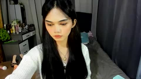Snapshot of naughty_emmats chatting on June 2026 01:33:01 PM emma online show from June 2026 01:33:01 PM