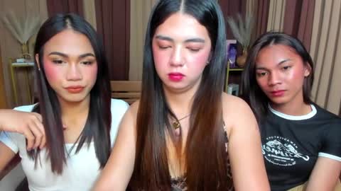 LEIGH online show from April 2026 08:40:01 AM