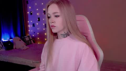 Snapshot of naughty_mablee chatting on June 2026 12:35:01 AM Mable online show from June 2026 12:35:01 AM
