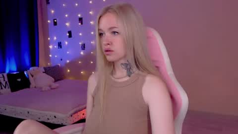 Snapshot of naughty_mablee chatting on July 2026 11:44:01 PM Mable online show from July 2026 11:44:01 PM