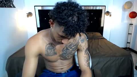 Snapshot of naughty_sebas_ chatting on January 2025 10:06:01 PM SEBAS online show from January 2025 10:06:01 PM