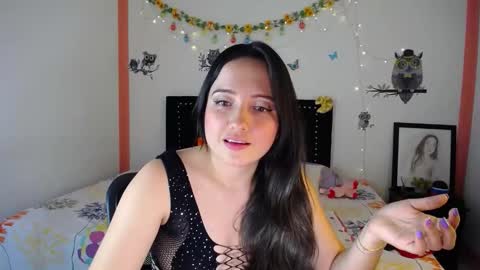 Valeria  online show from February 2025 06:48:02 PM