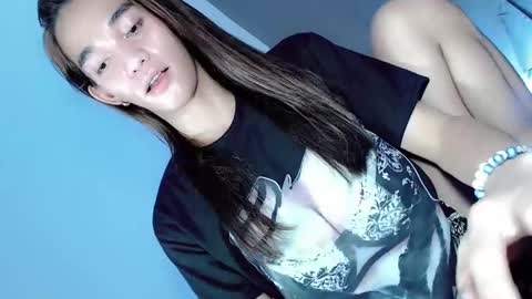 Snapshot of naughtygirlintown chatting on December 2024 03:28:02 PM Mariella online show from December 2024 03:28:02 PM