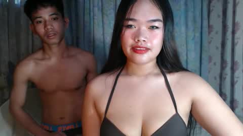 Snapshot of naughtyhotamber chatting on February 2026 12:43:02 AM amber and ryan online show from February 2026 12:43:02 AM