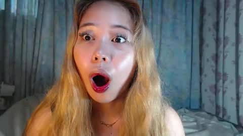 Snapshot of naughtyhotsexyjean chatting on May 2026 02:06:01 AM miss jean online show from May 2026 02:06:01 AM