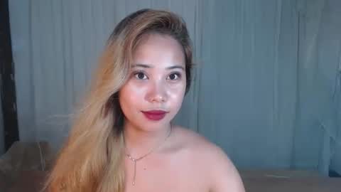 Snapshot of naughtyhotsexyjean chatting on May 2026 03:02:02 AM miss jean online show from May 2026 03:02:02 AM