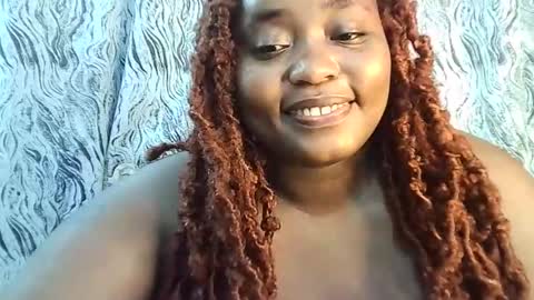 naughtylisah online show from November 2025 05:42:01 PM