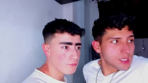 Snapshot of naughtysalomon chatting on February 2026 01:17:01 AM Salomon and Andy online show from February 2026 01:17:01 AM