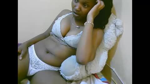 naughtyqueen online show from October 2025 01:24:02 AM