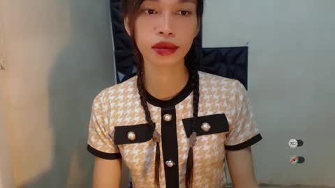 Celine online show from November 2025 01:59:02 AM