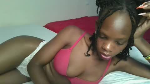 Snapshot of naughtysweetpie chatting on May 2026 09:10:02 PM naughty online show from May 2026 09:10:02 PM