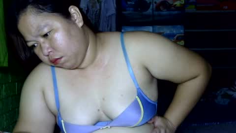 Snapshot of naughtyvina4u chatting on July 2026 02:14:01 AM VI NA online show from July 2026 02:14:01 AM