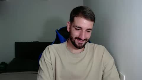 Snapshot of naugthy18boy chatting on December 2024 02:50:02 PM Nico online show from December 2024 02:50:02 PM