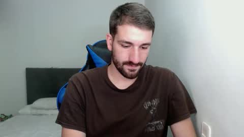 Snapshot of naugthy18boy chatting on December 2024 07:43:02 PM Nico online show from December 2024 07:43:02 PM