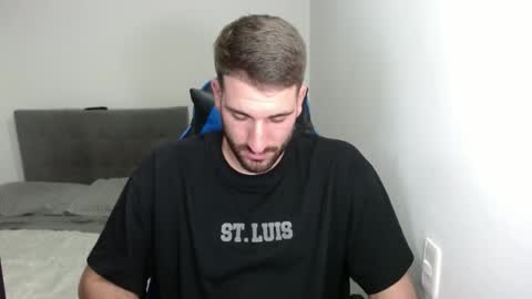 Snapshot of naugthy18boy chatting on February 2025 08:00:01 PM Nico online show from February 2025 08:00:01 PM